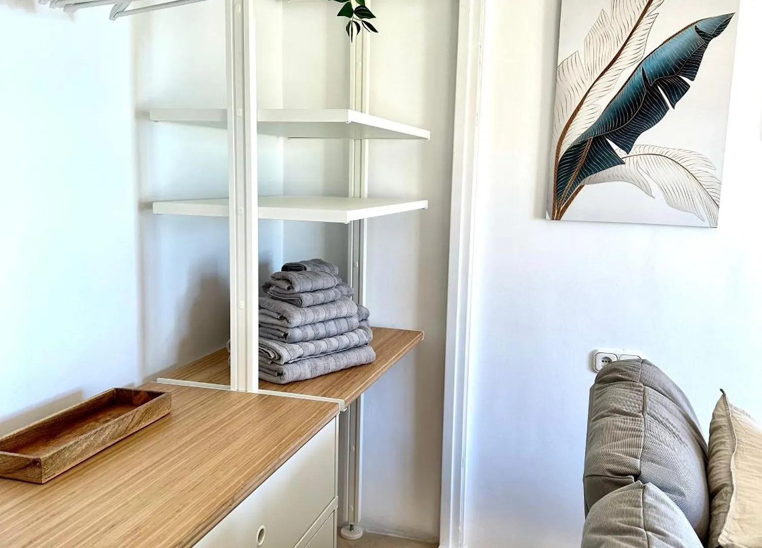 Beachfront & Sea View Holiday Apartment - Sea, Mountains And City Right In Front Of You Bahia de Casares 0*,